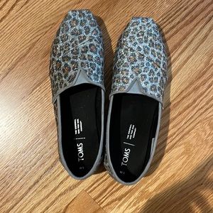 Toms Womens Size 8 Sparkly Cheetah